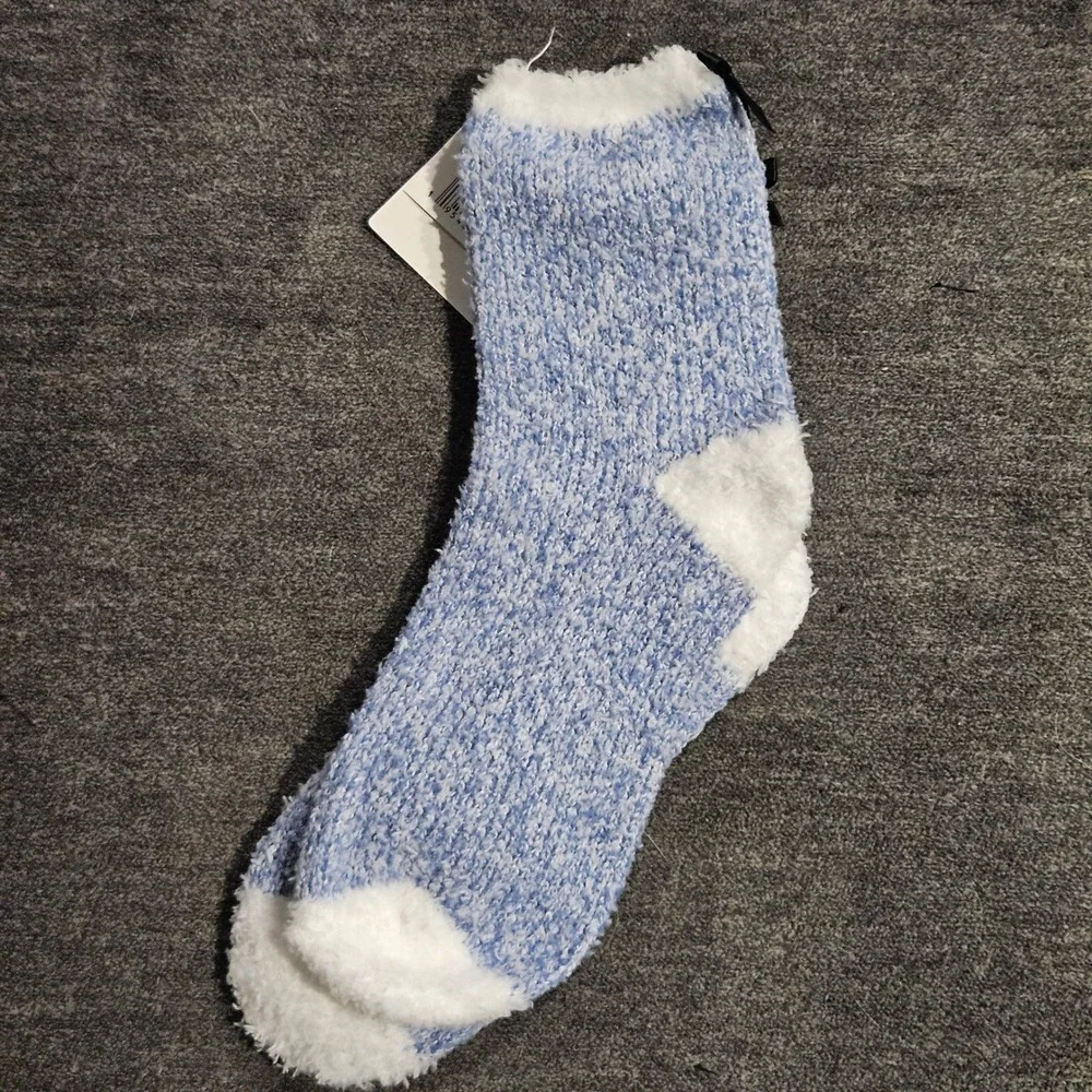 Snugadoo Blue White Marled Fuzzy Socks Women One Size Cozy Crew Socks